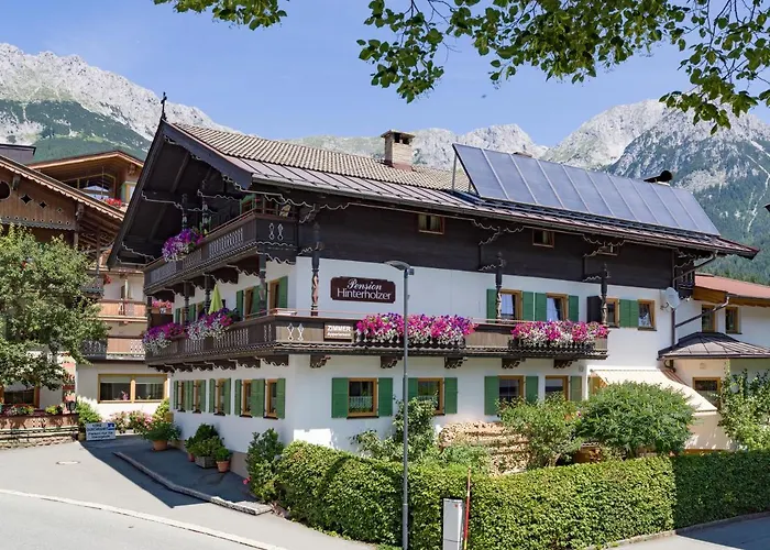 Pension Hinterholzer Apartments Und Zimmer
